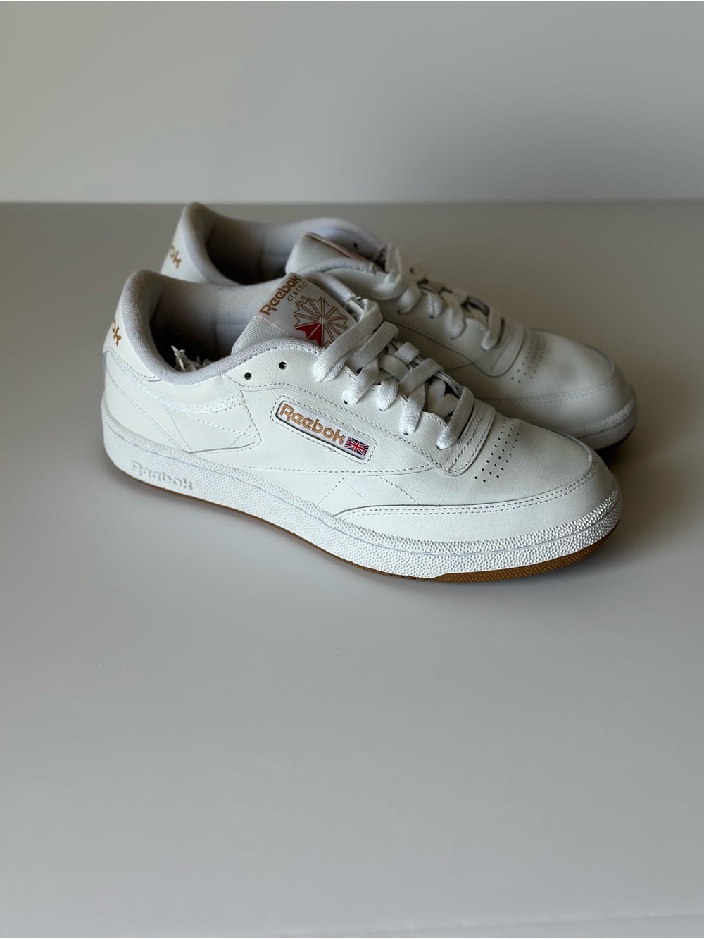 Reebok Men’s White Leather Club C